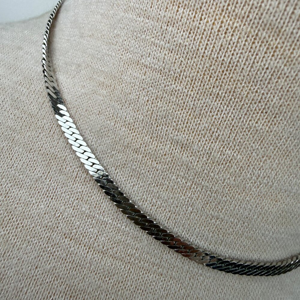 Vintage Monet Thick Herringbone Silver Tone Chain Necklace 16" - Picture 2 of 4
